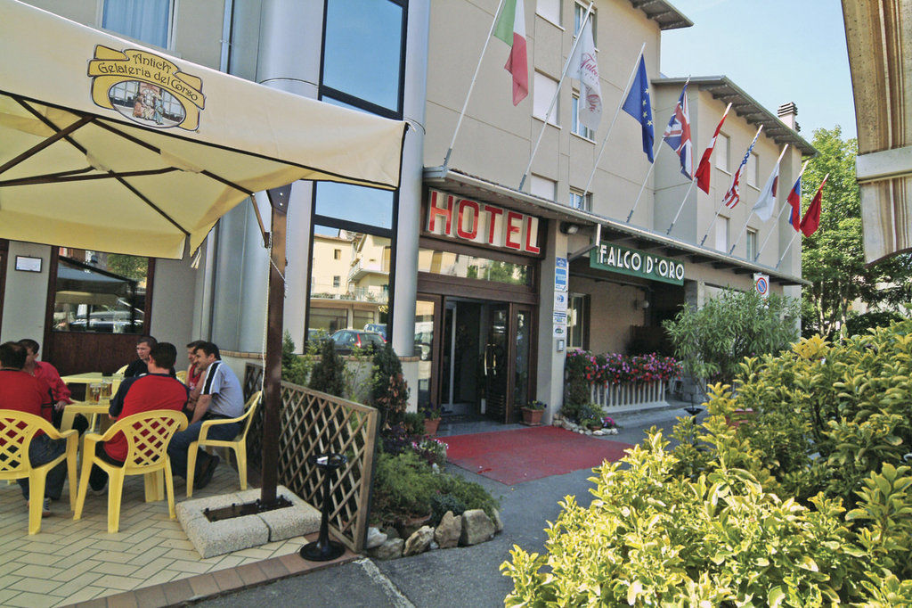 Hotel Falco D'Oro Tole Exterior foto